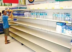 Bão Ernesto đổ bộ vào Caribbean